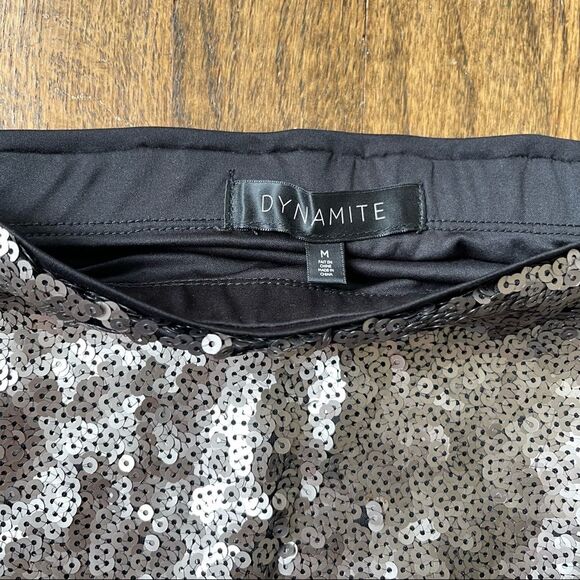 Shiny Silver Sequin Mini Skirt Sz– Stretch Wedding Cocktail Party - Picture 3 of 4